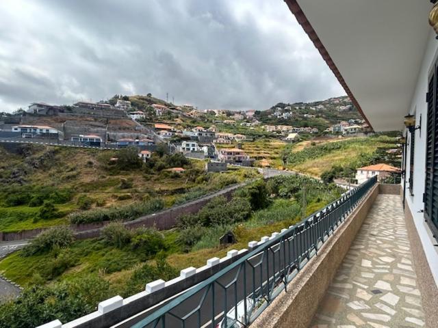 Casa Do Pico Guest House Ribeira Brava Ngoại thất bức ảnh