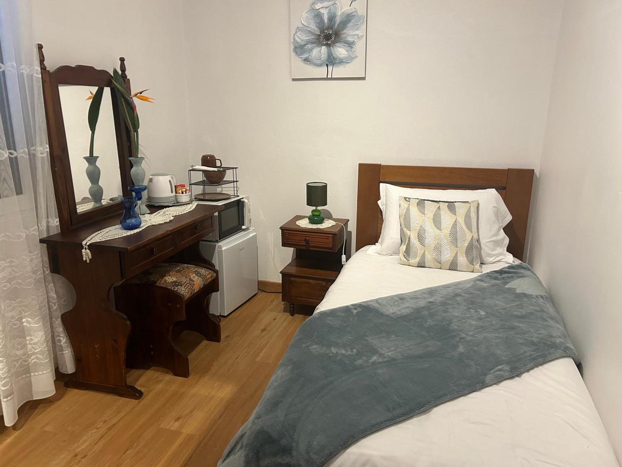 Casa Do Pico Guest House Ribeira Brava Ngoại thất bức ảnh